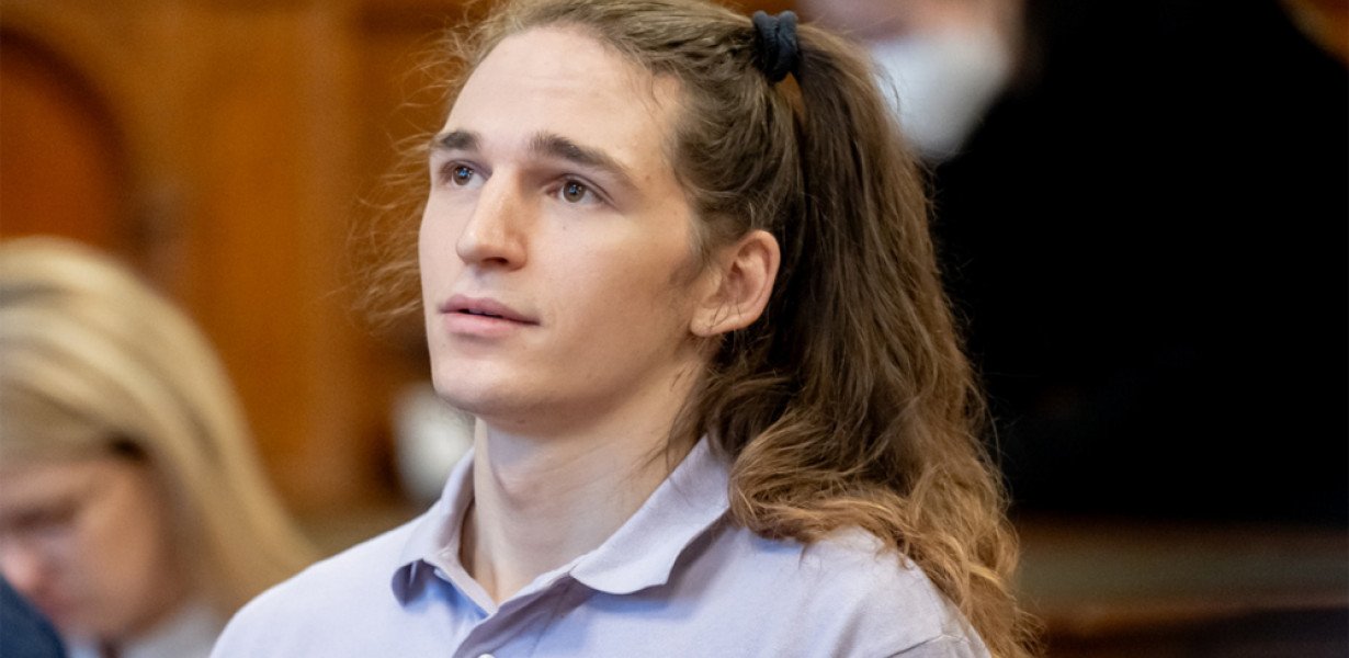 Nyolc év fegyházat kapott a budapesti antifa-embervadászat kétéltű vádlottja