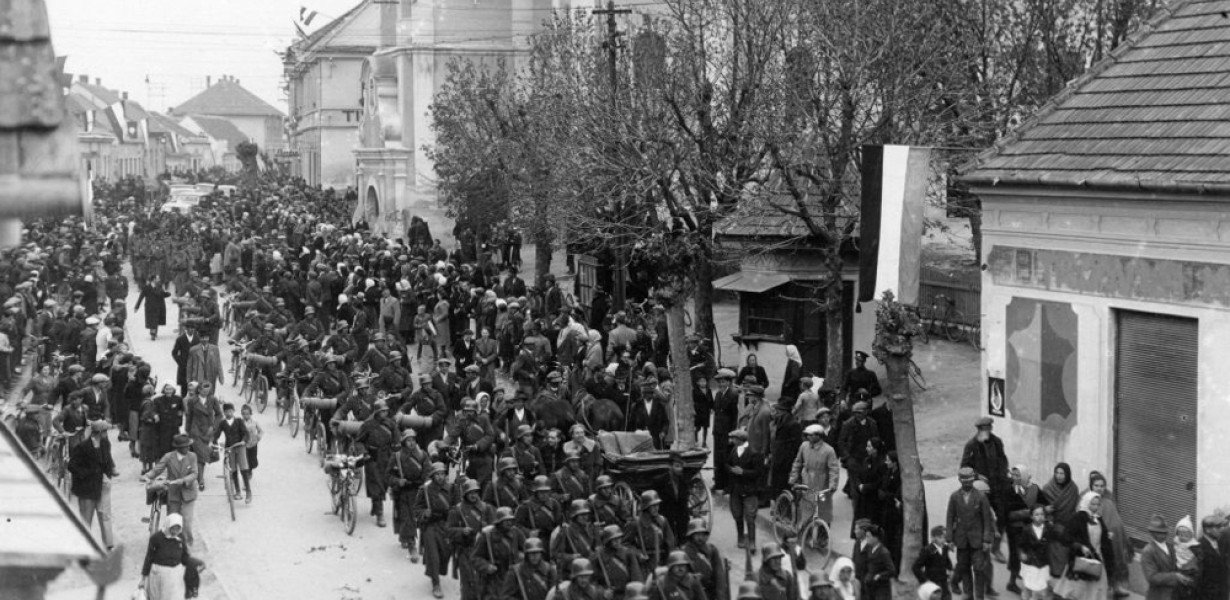 Így vette vissza Magyarország a Délvidéket