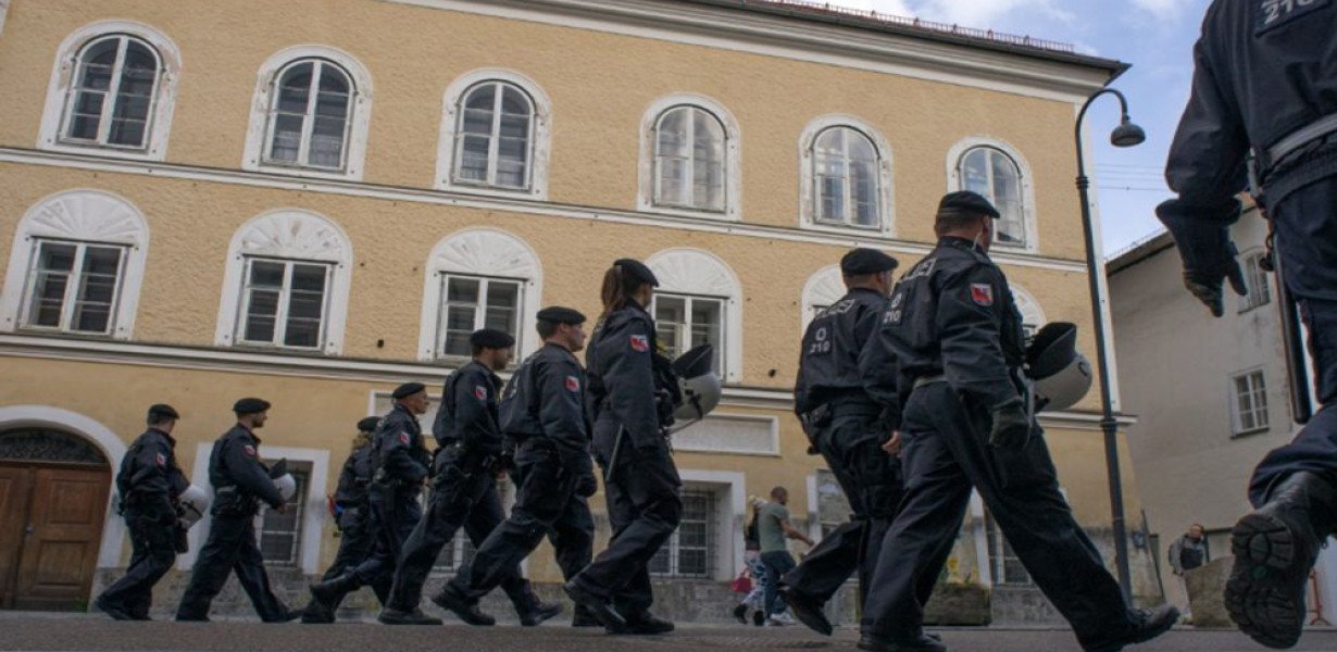Rendőrőrs és képzési központ létesül a Führer szülőházában