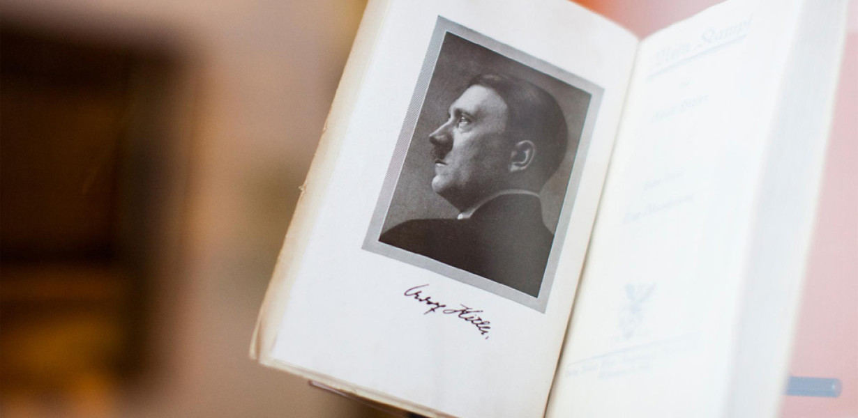 Egy hitlerista brit kamasz beépült a muszlim közösségbe, hogy robbanthasson egy mecsetben