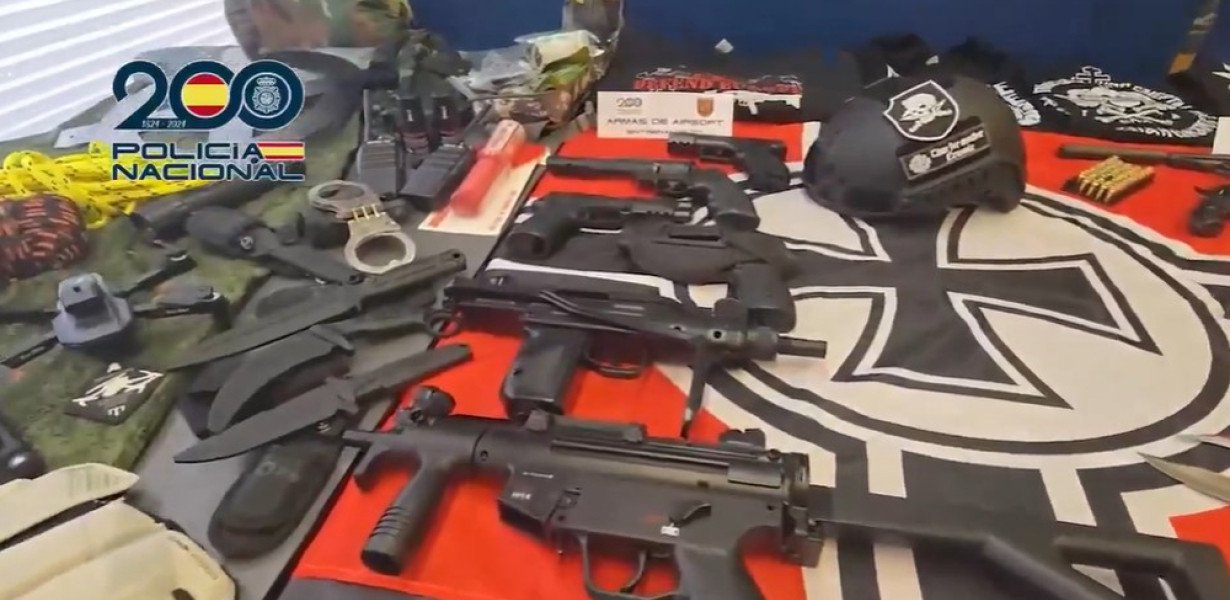 A Bázis spanyol aktivisáin ütöttek rajta a hatóságok