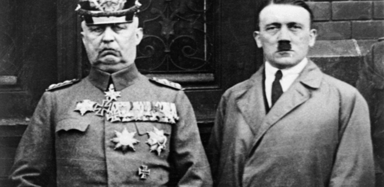 Amikor Hitler a vádlottak padjáról vádolta Németország ellenségeit
