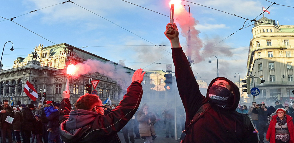 Ortodox zsidót fegyelmeztek meg nemzetiszocialista aktivisták Bécsben