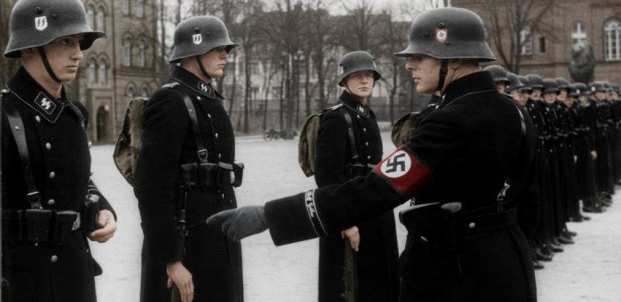 Léon Degrelle tábornok: A Waffen-SS története