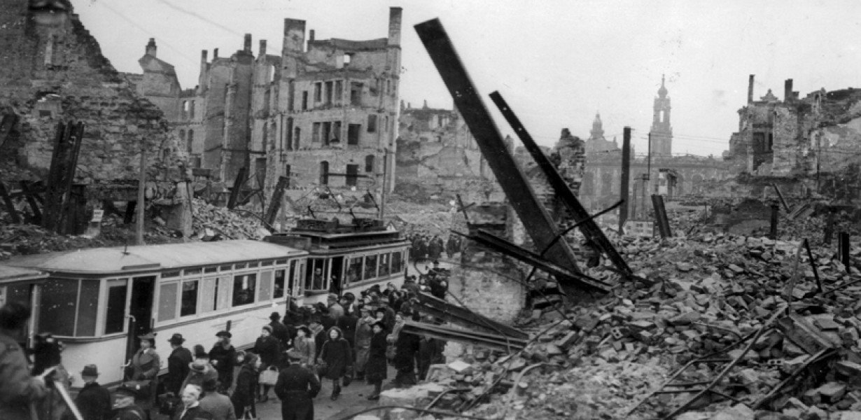 Egyetlen éjszaka alatt terrorbombázták porrá Európa legszebb barokk városát